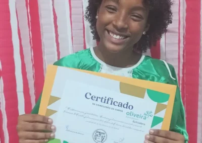 Educação para crianças da comunidade