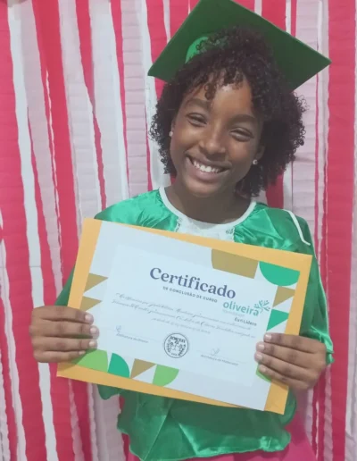 Educação para crianças da comunidade